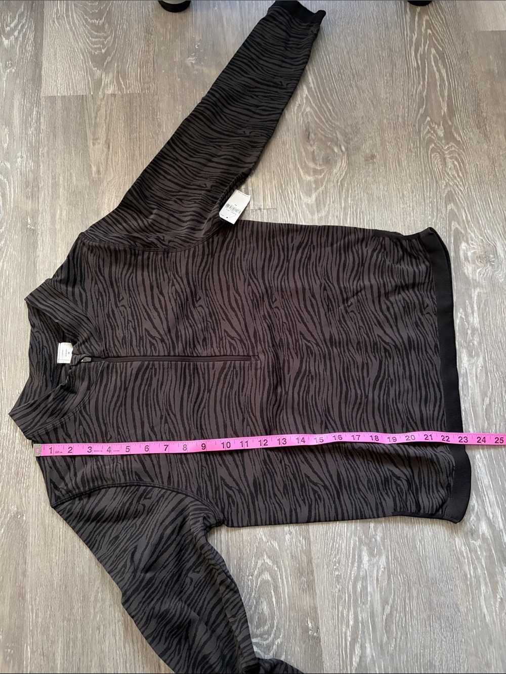 Old Navy Seamless Jacquard Mock-Neck Half-Zip Top, NWT, Multiple Sizes - Picture 15 of 16